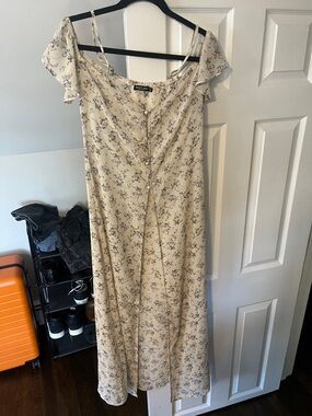 Nasty Gal Cream Floral Maxi Dress with Buttons